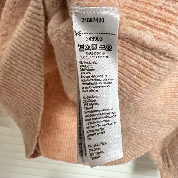 Monsoon Eyelet Sweater Delica Gem Pre-Loved - Picture 9 of 10